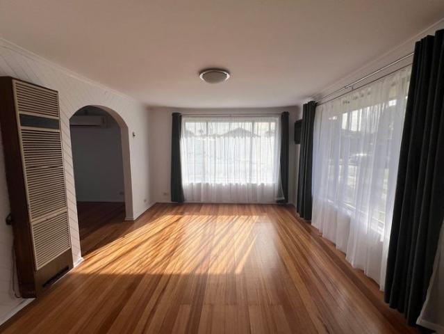 Family Home in Prime St Albans Location – Close to Hospital