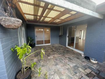 FAMILY HOME IN QUIET HIGHTON LOCATION