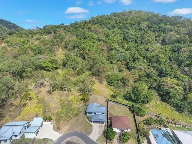 Family Home in quiet location