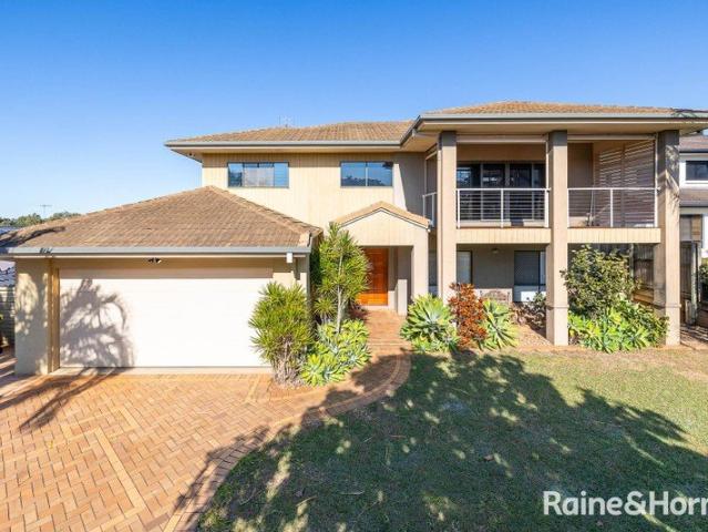 FAMILY HOME IN QUIET LOCATION