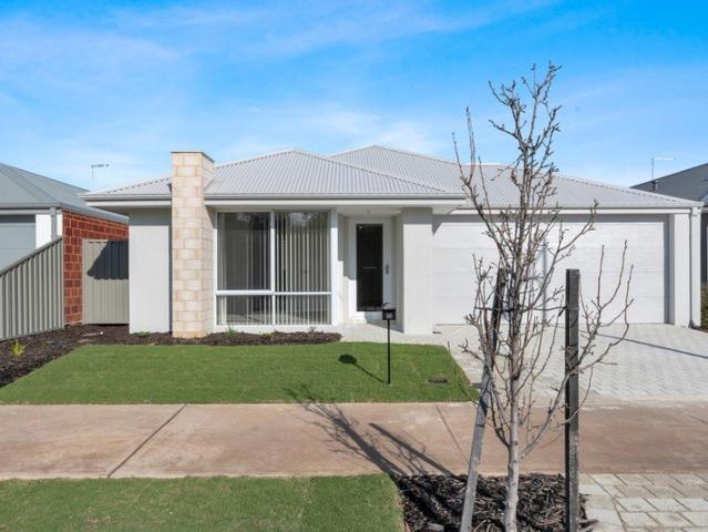 Family Home in South Yunderup