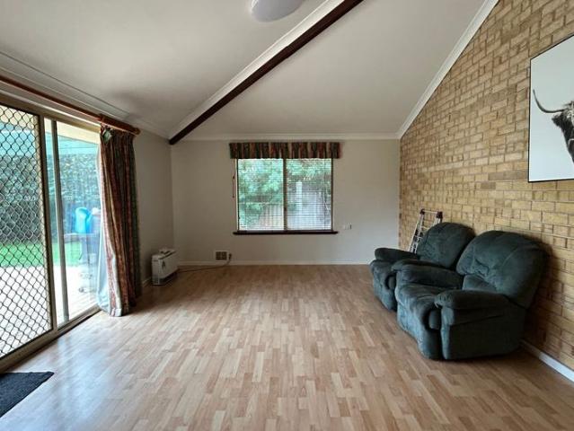 FAMILY HOME IN SOUTH BUNBURY
