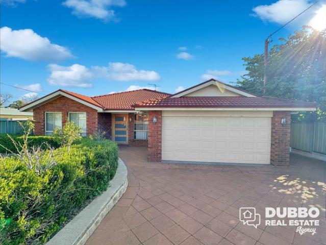 FAMILY HOME IN SOUTH DUBBO