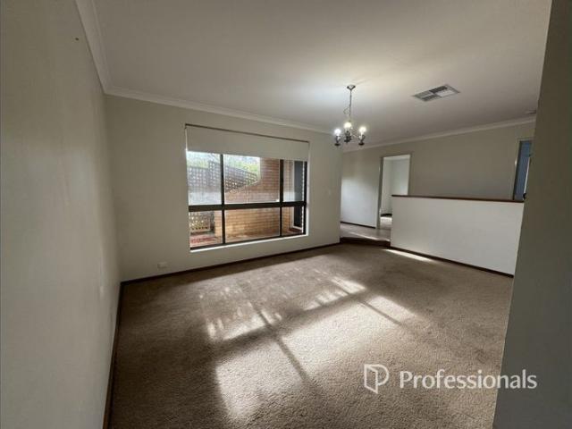 FAMILY HOME IN SOUGHT AFTER CLIFTON PARK