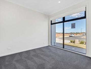 Family Home in Sought After Angle Vale Estate