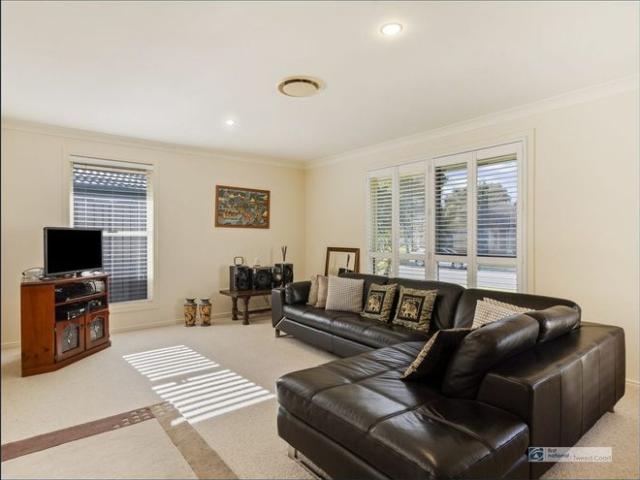 Family Home in Sought After Flame Tree Park Estate