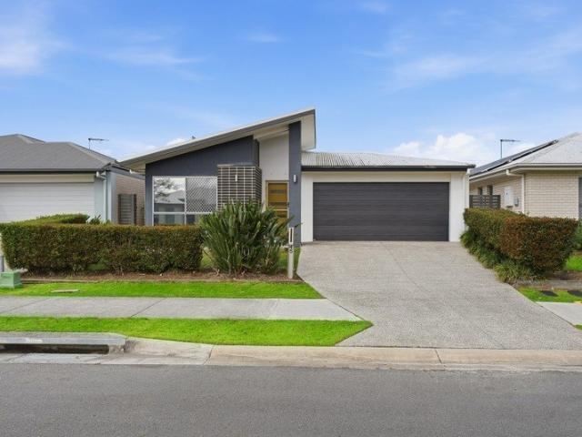Family Home in Sought After Meadows Estate