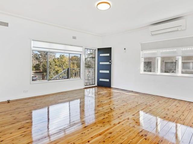 FAMILY HOME IN SOUGHT AFTER STREET