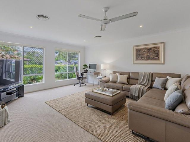 Family Home in Sought After Robina