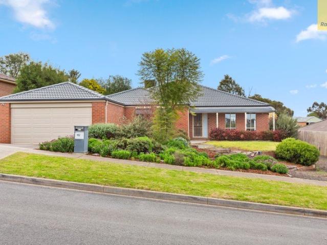 FAMILY HOME, LARGE BLOCK, DRIVE THROUGH ACCESS. TICK TICK TICK