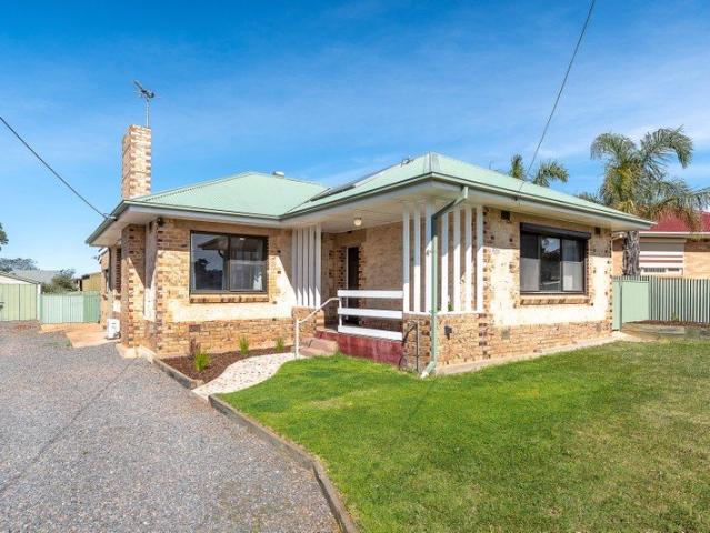 Family Home Near Amenities