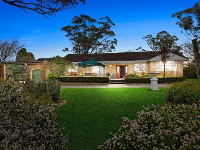 Family Home on 2 Acres in a Tranquil Setting