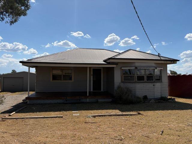 Family Home on 2 Acres