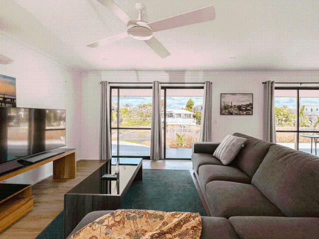 Family Home on the Water in Broadbeach Waters