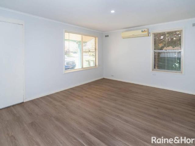 FAMILY HOME ON A BUDGET