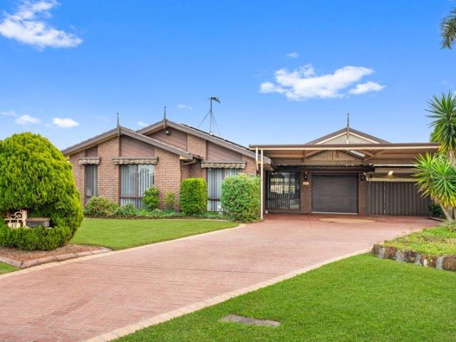 FAMILY HOME ON AN 884m² BLOCK
