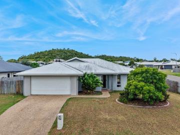 House for sale in Deeragun - Parking, Air conditioning