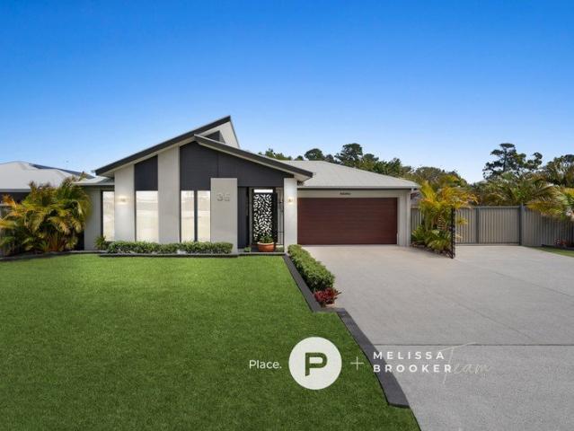 Family home, pool and shed