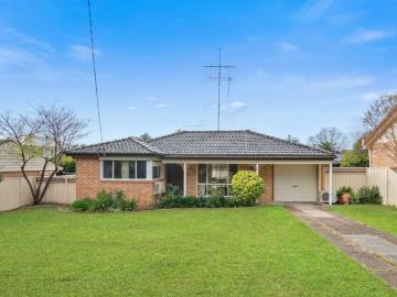 Family Home Plus a Separate Teenage Retreat!