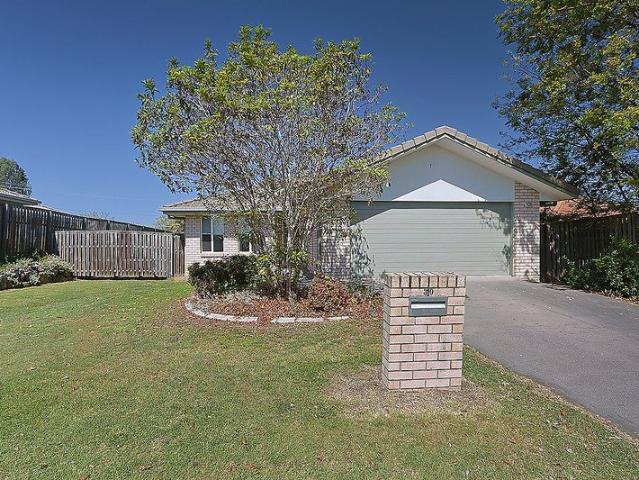FAMILY HOME RACEVIEW