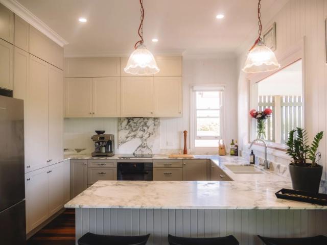 Family home, side access 200 metres to the water front. Water included. Weekly rent will increase to $970 from 26/02/2027 JULIE SYKES 0438 050 110