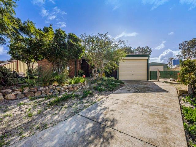 Family Home, Side Access & Powered Workshop!
