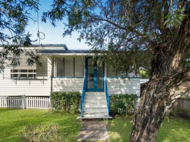 FAMILY HOME SILKSTONE