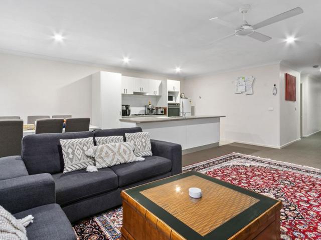 Family home situated in Churchill, minutes away from the heart of the town