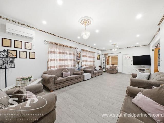 Family Home Situated in Greenacres Central Pocket