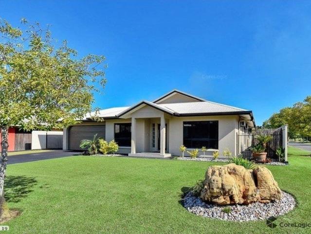 Family Oasis in Quiet Gunn Spacious 4 Bedroom Home with Pool & Large Yard