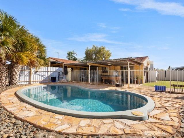 Family Oasis with Pool in Pegs Creek
