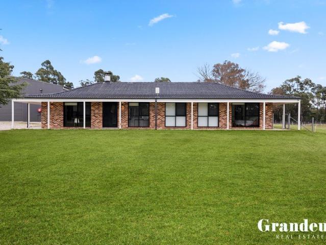 Family Living Meets Country Charm