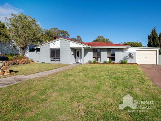 Family Living on a Spacious 709sqm Corner Block