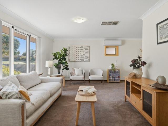 Family Living Opposite Blythewood Reserve