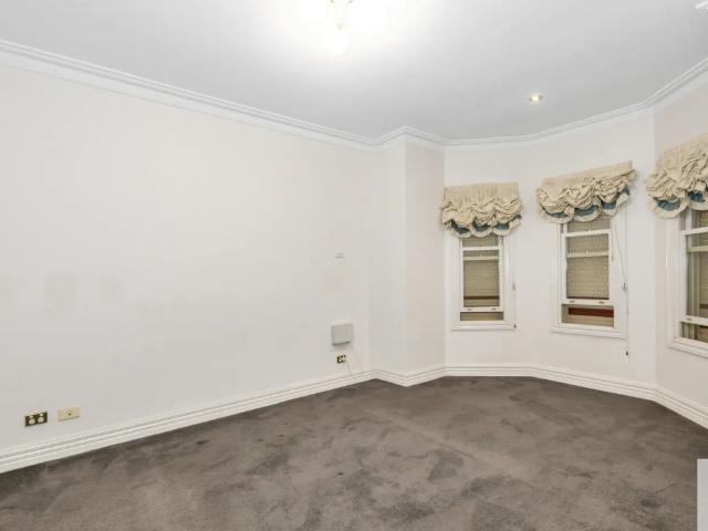 Family Living at Its Finest in Cairnlea Estate