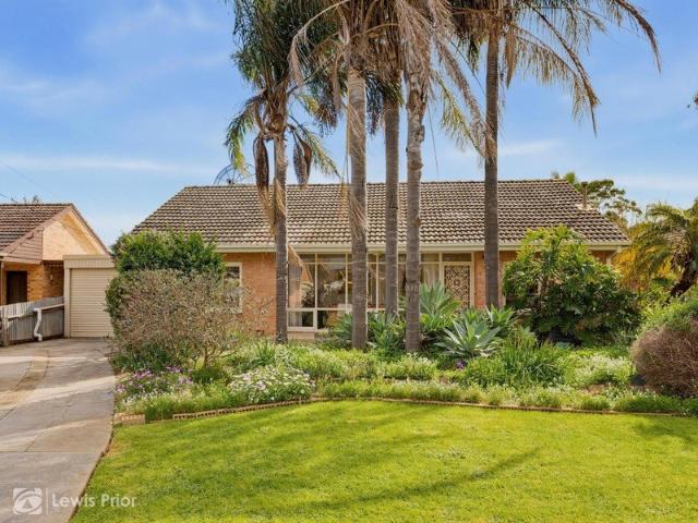 Family Living and a Pool to Enjoy!