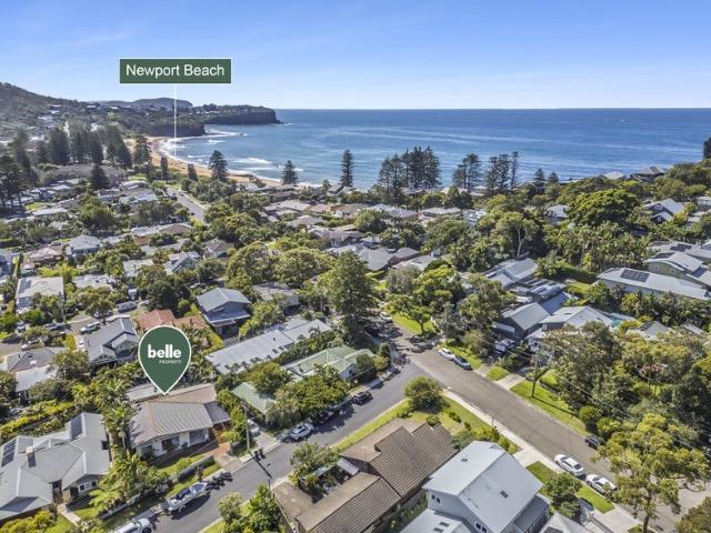 Family Living in Newport's Prestigious Golden Triangle