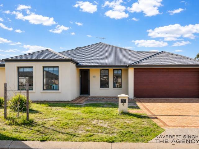 Family Living in a Convenient Bertram Location