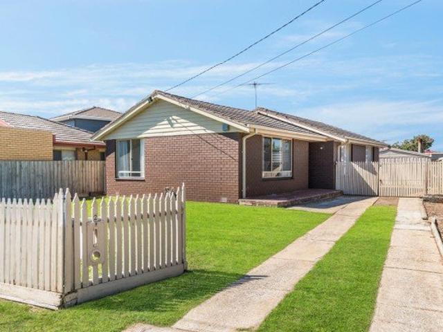 Family Living in a Convenient Location
