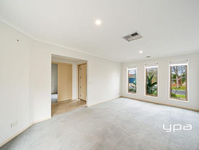 Family Living in a Convenient Sunbury Location