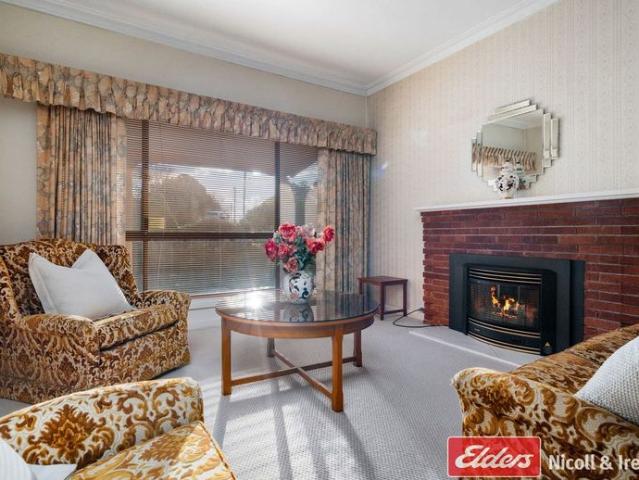 Family Living in a Desirable Location