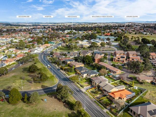 Family Living in a Family Friendly Location!
