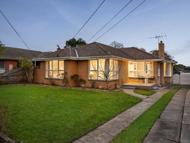 Family Living In A Prime Location