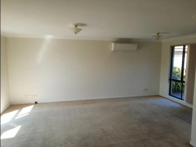 Family Living in a Quiet Glenwood Location!