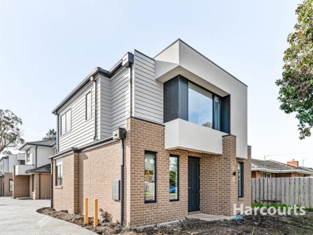 Family Living in Cranbourne