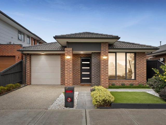 Family Living in Diggers Rest