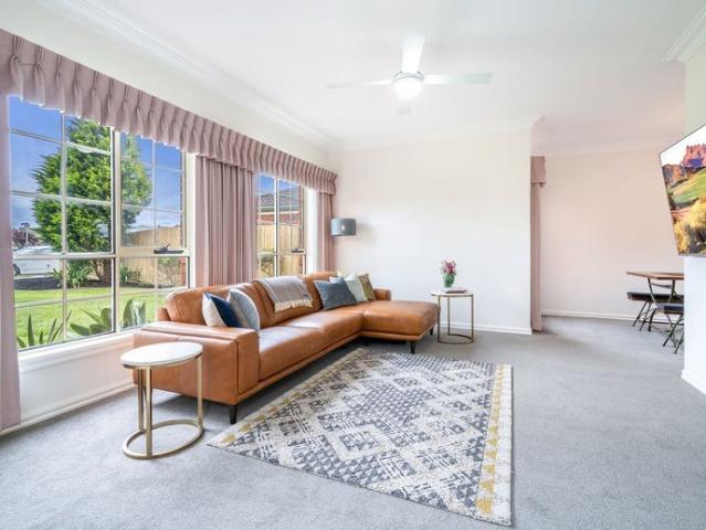 Family Living in Lovely Banks Check out our 3D Tour online