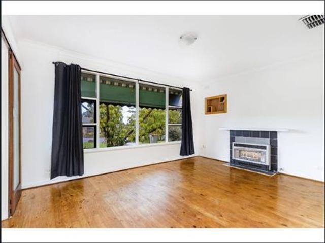 Family Living in Perfect Location