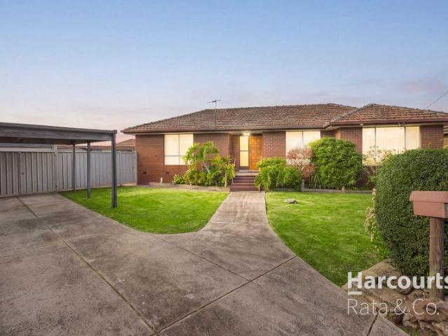 Family Living In Prime Location