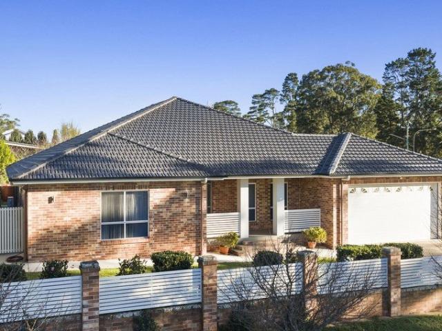 Family Living in Rangeville on 1,086m² Allotment!
